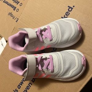 Adidas shoes(Brand New)